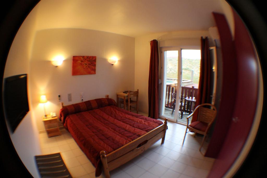 Hotel De La Pomme De Pin Vieux-Boucau-les-Bains Quarto foto